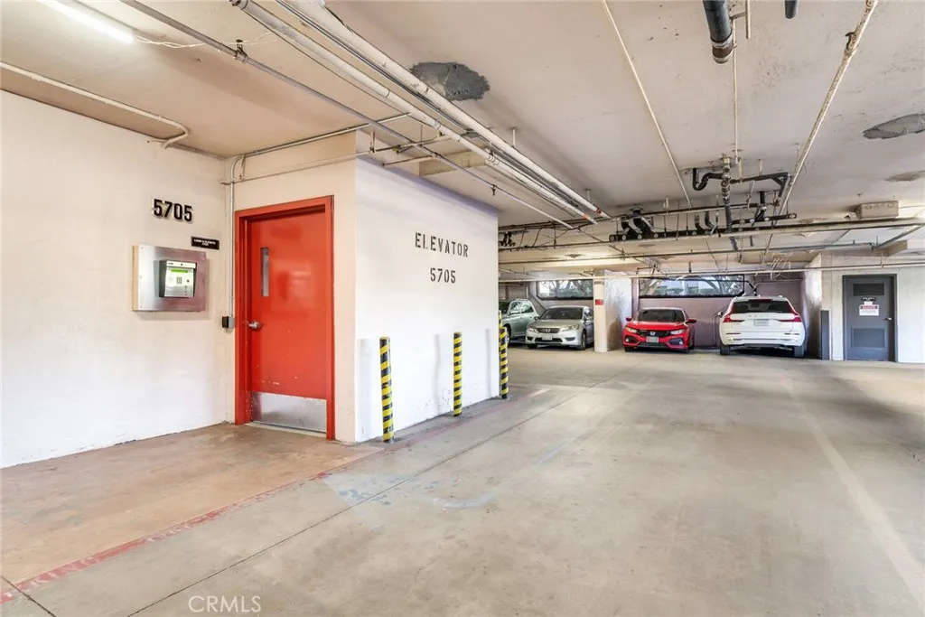 https://cdn.realtyfeed.com/cdn/127/306746895/f42a37d82eddaf8e30dbec46b5754c9a.webp