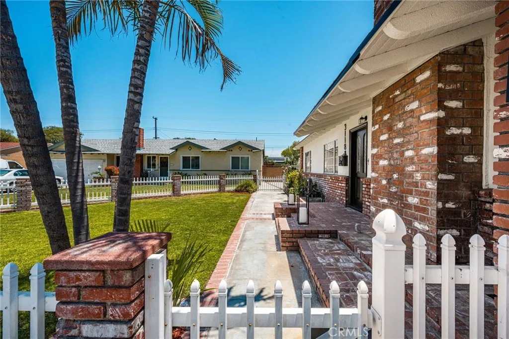3118 W Aliso Pl West, Anaheim, CA 92804 - Photo 5 of 69, Anaheim, CA