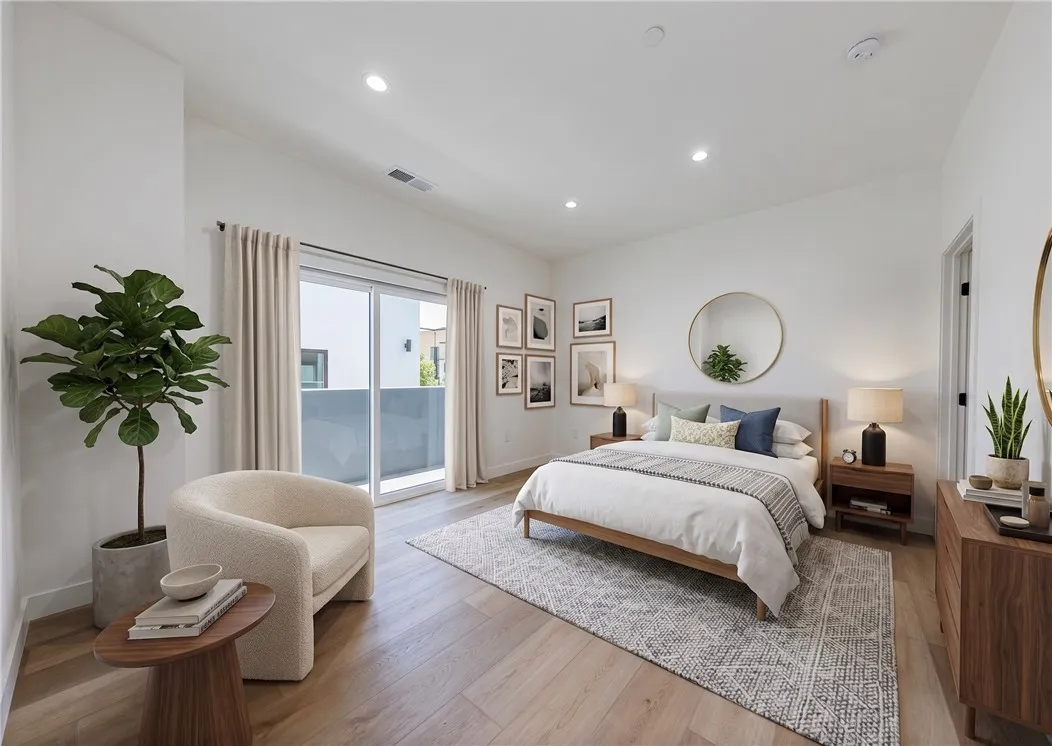 11313 Collins Street Unit 11313-1, North Hollywood, CA 91601 - Photo 4 of 33, North Hollywood, CA