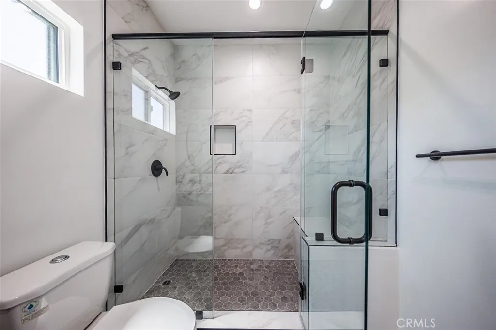 11313 Collins Street Unit 11313-1, North Hollywood, CA 91601 - Photo 5 of 37, North Hollywood, CA