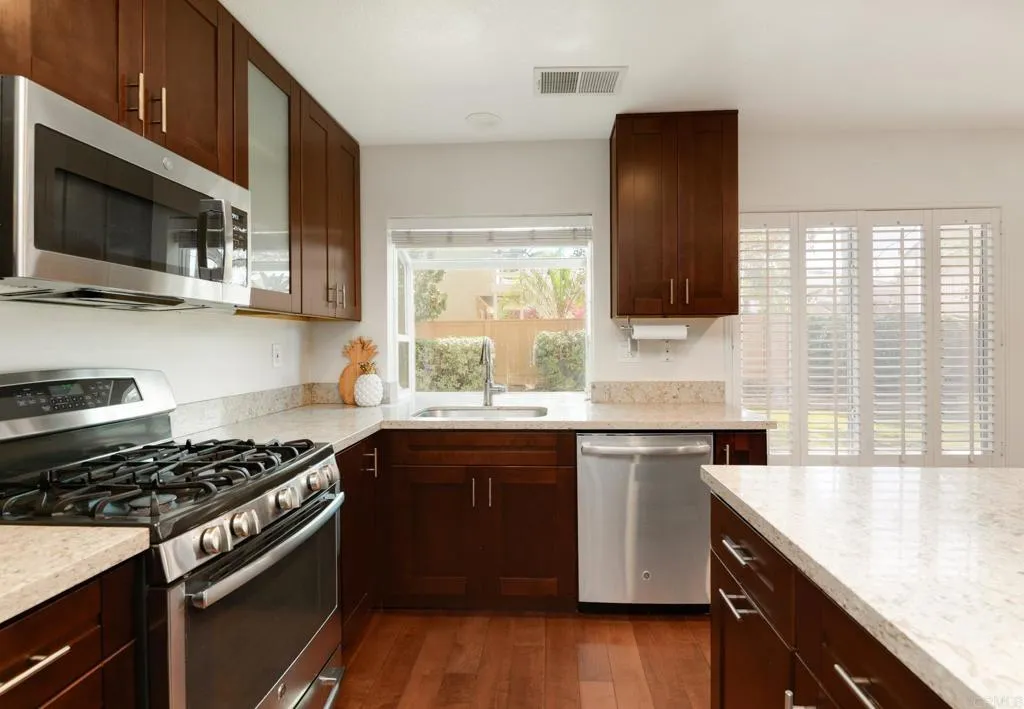 https://cdn.realtyfeed.com/cdn/127/306746988/3acc493f5839d869d9e108c5bf13df1a.webp