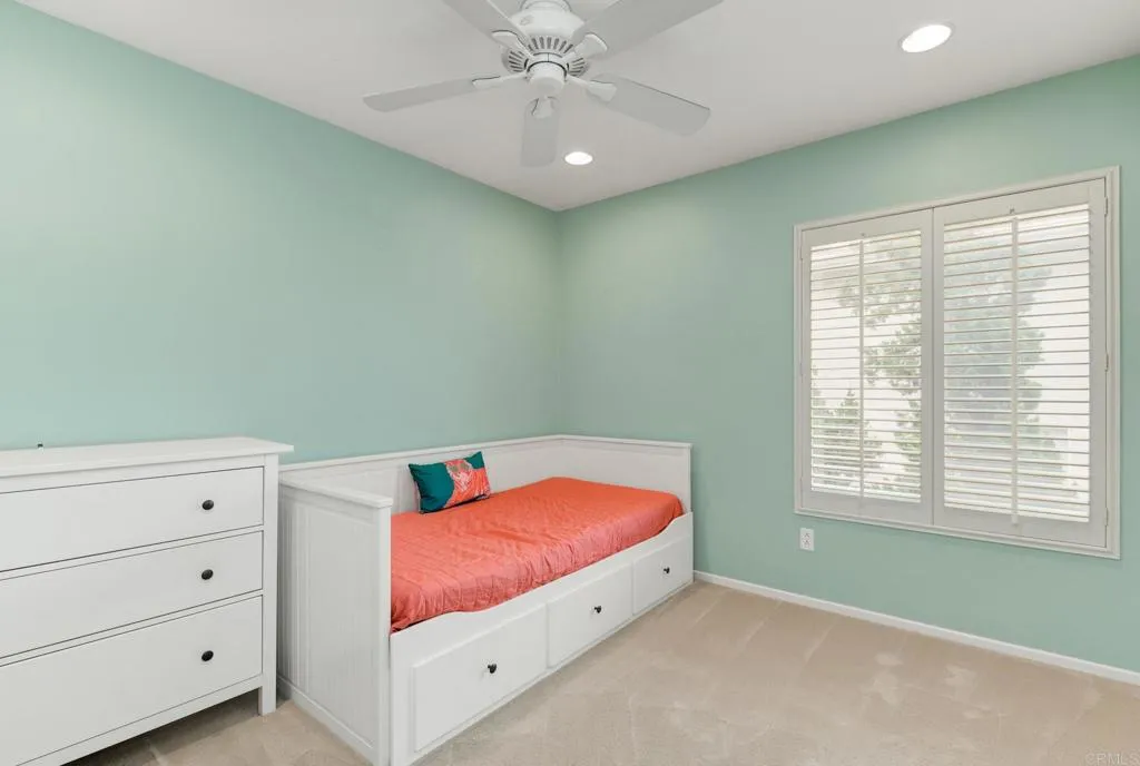 https://cdn.realtyfeed.com/cdn/127/306746988/5cbdfd4b8e9995d863a8b423436f6d8c.webp