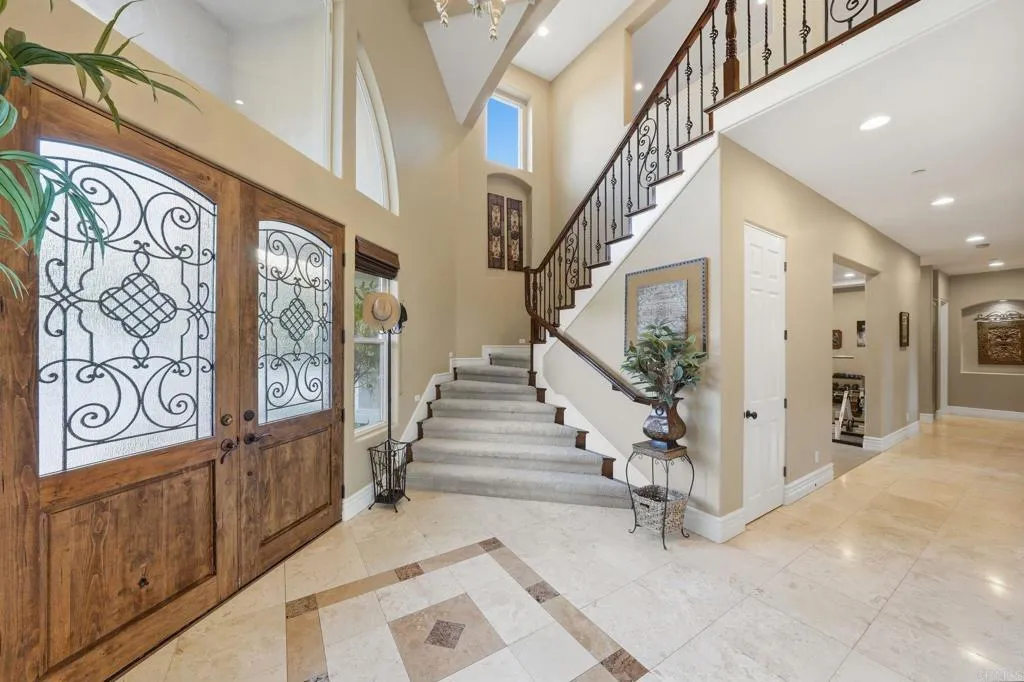 https://cdn.realtyfeed.com/cdn/127/306746989/f96270e8e135b5208d2f6ec8262b8ef1.webp