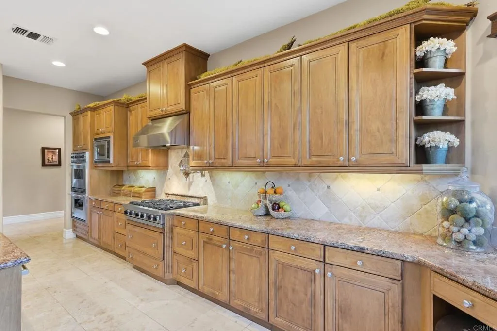 https://cdn.realtyfeed.com/cdn/127/306746989/ff9abc7fd1d26184c686c4d652eec129.webp