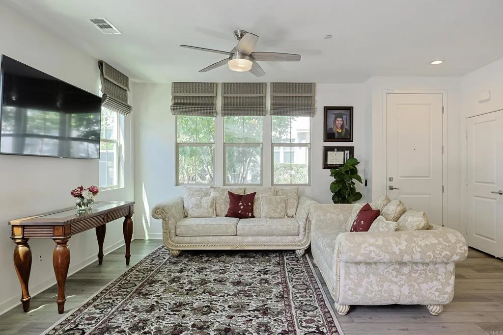 https://cdn.realtyfeed.com/cdn/127/306746991/2e3810363d2f7594aee00ab255072d86.webp