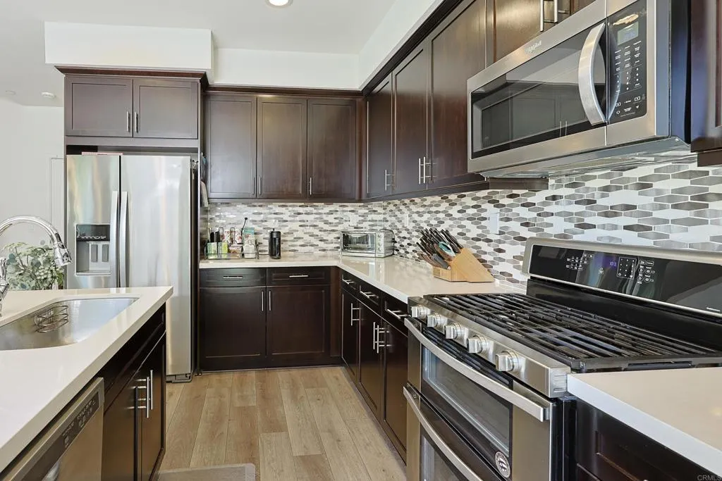 https://cdn.realtyfeed.com/cdn/127/306746991/5b8e778972d911599d15346a26da7fe5.webp