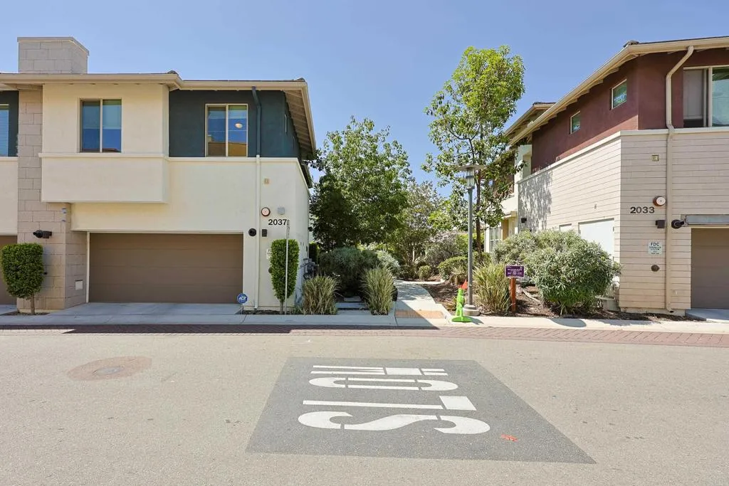 https://cdn.realtyfeed.com/cdn/127/306746991/7e12092d5c075f74e1124db1e1fb6148.webp