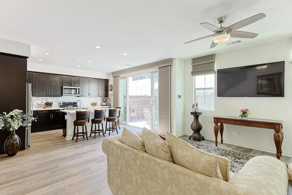 https://cdn.realtyfeed.com/cdn/127/306746991/9229771d194f3843dd373b436acbe7ee.webp