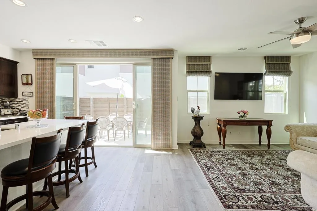https://cdn.realtyfeed.com/cdn/127/306746991/ceddee7ae3c15f321cdad3ccc030a276.webp