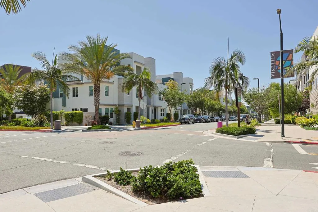 https://cdn.realtyfeed.com/cdn/127/306746991/eb30374d579df32c05bc01aed6fea8e4.webp