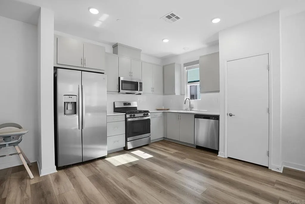 Photo #3: PTP2604670 Listing: Photo #3