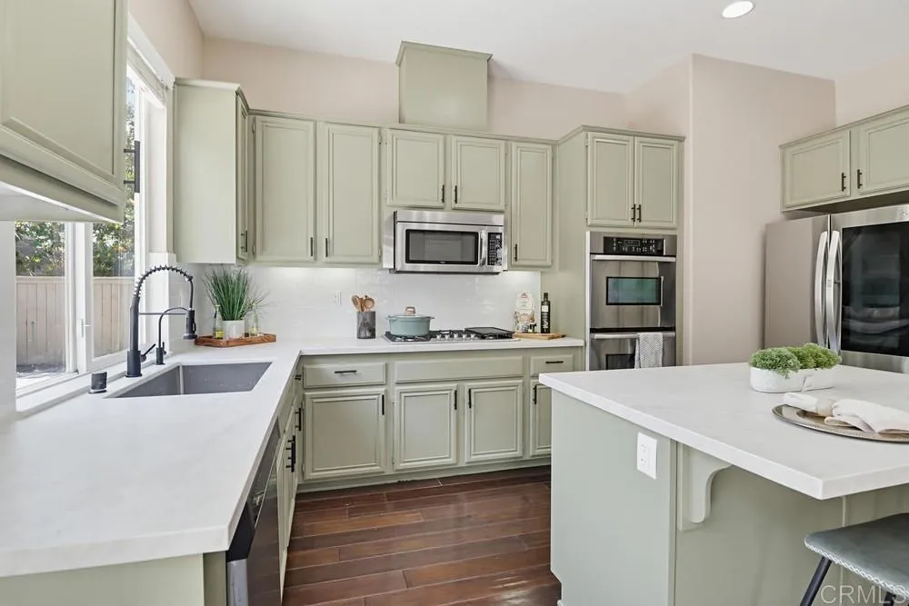 https://cdn.realtyfeed.com/cdn/127/306747008/b4ec6a4cf8fcd07695c0b0425bbcac37.webp