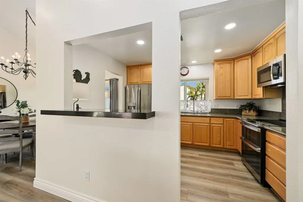 https://cdn.realtyfeed.com/cdn/127/306747016/e652005c34706bd5b21bd9ca416af329.webp
