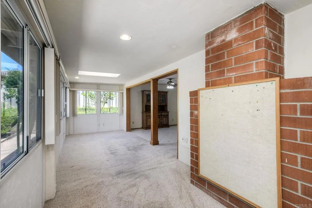https://cdn.realtyfeed.com/cdn/127/306747018/0fadb2cdea848c68e77ae92771d2f612.webp