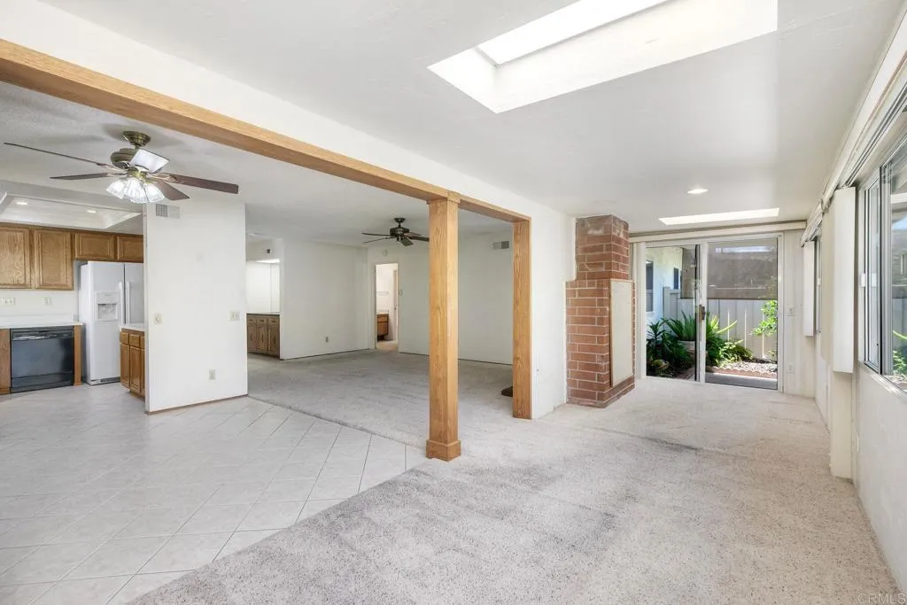 https://cdn.realtyfeed.com/cdn/127/306747018/ac6c57f2666c4ecbbca4e650512b6633.webp