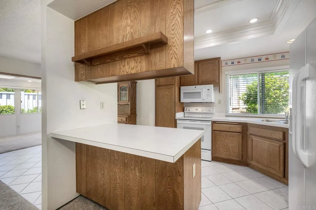 https://cdn.realtyfeed.com/cdn/127/306747018/bf10f9bcbeee784f6e1302432ea9d8c1.webp
