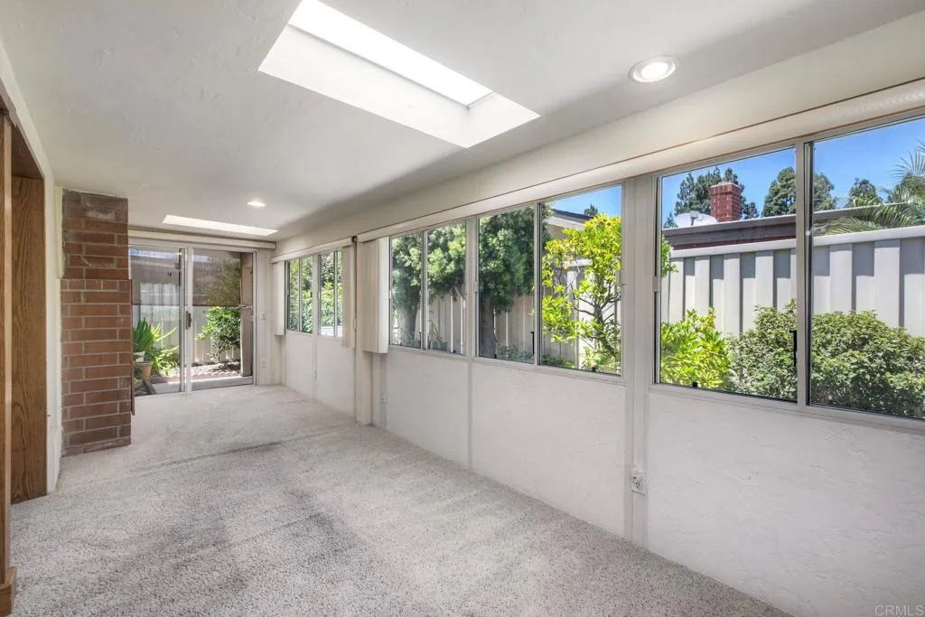 https://cdn.realtyfeed.com/cdn/127/306747018/d6f25b3a8b516cbe44a4e9796ed1b615.webp