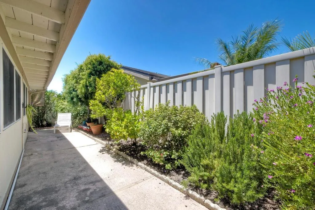 https://cdn.realtyfeed.com/cdn/127/306747018/f377c942b993e2e78f76f3dde7ef2efb.webp