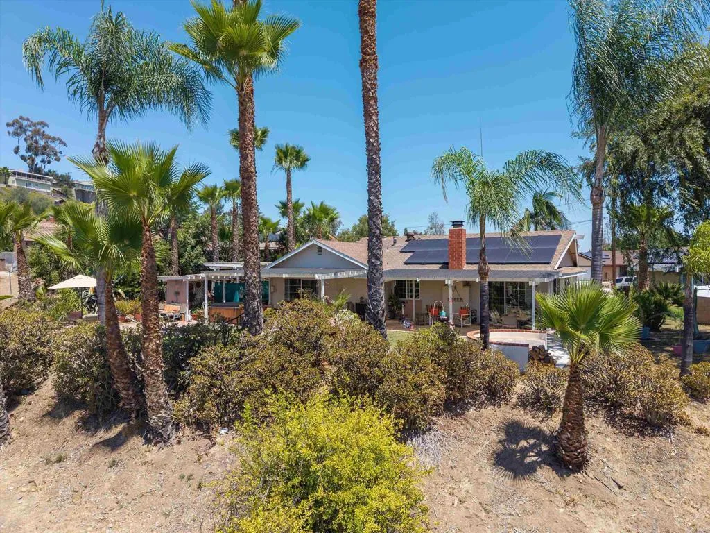 https://cdn.realtyfeed.com/cdn/127/306747020/77c12a9c105f62ae41d307c266a88a5f.webp