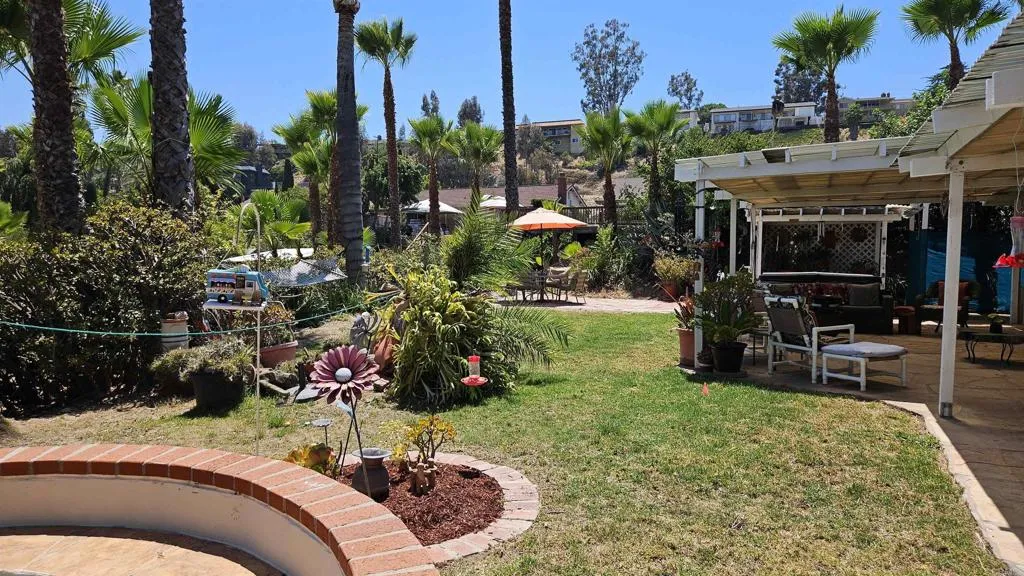 https://cdn.realtyfeed.com/cdn/127/306747020/edb8f0316c795c893ac344a7beedfeec.webp