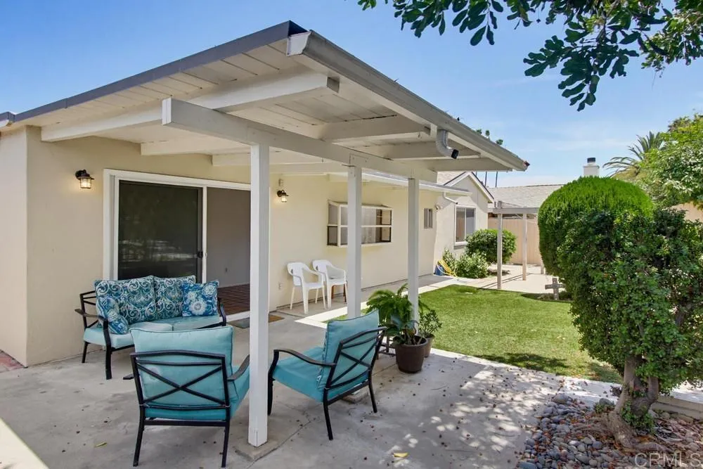 https://cdn.realtyfeed.com/cdn/127/306747021/9352c166aacb2a8056f3b8d5b70449d9.webp