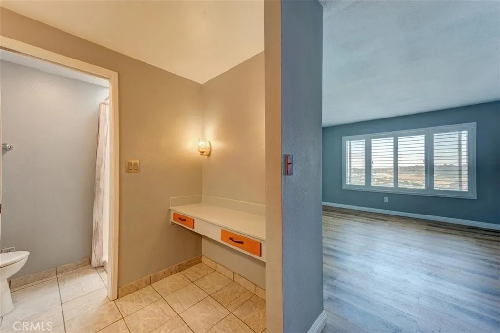 https://cdn.realtyfeed.com/cdn/127/306747034/046b148aa80372709f556b518c336bc3.webp