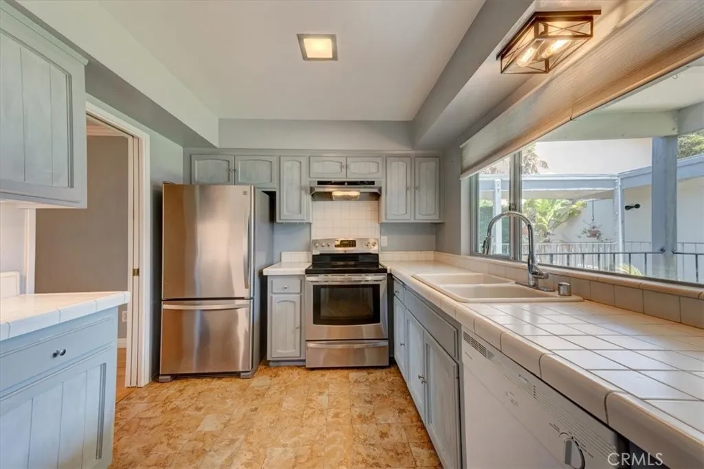 Photo #10: SW26126715 Listing: Photo #10