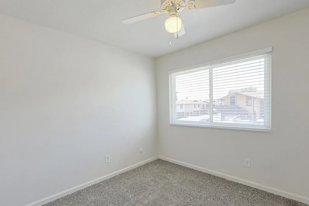 https://cdn.realtyfeed.com/cdn/127/306747045/04f7e7f5c9a2300880fdacf73809bccb.webp