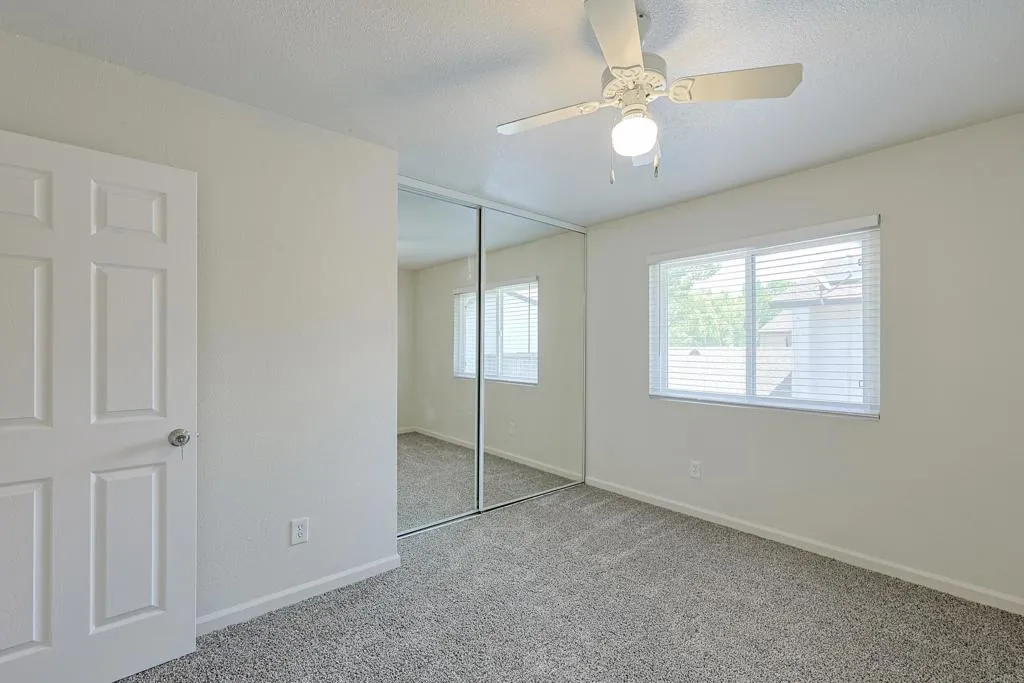 https://cdn.realtyfeed.com/cdn/127/306747045/7ee041bcbadf029b4cf9d3c464ddc021.webp