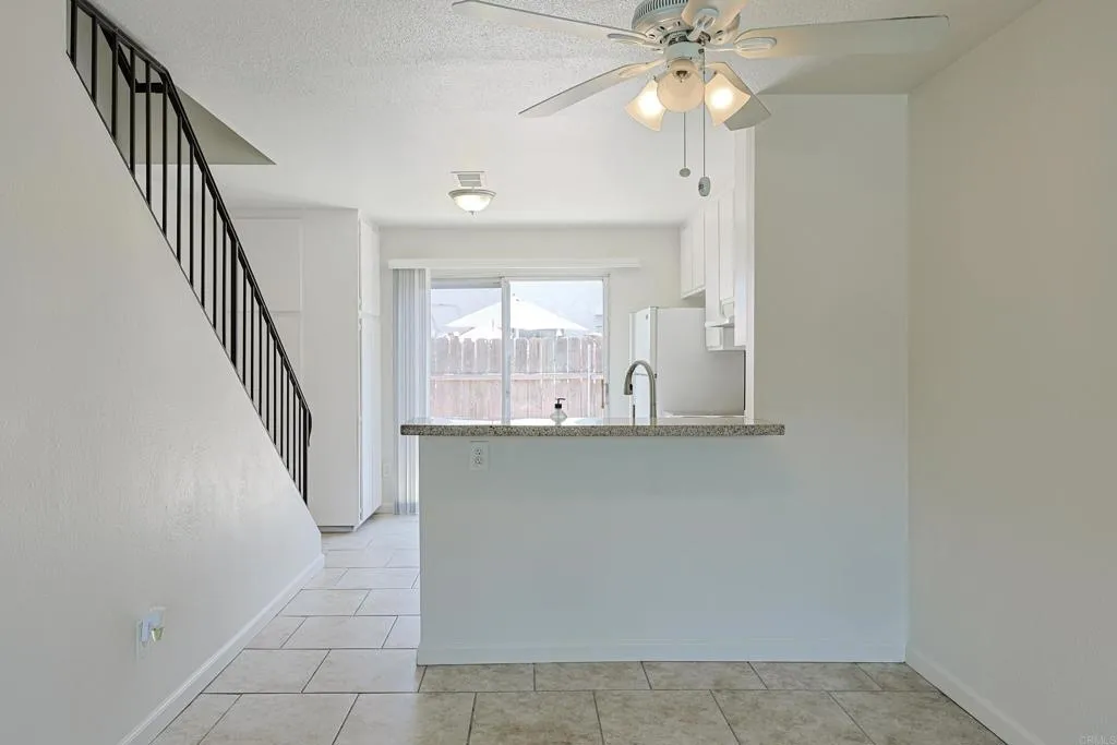 https://cdn.realtyfeed.com/cdn/127/306747045/ef482781ed5deaf6b6b8be4a71a366c2.webp