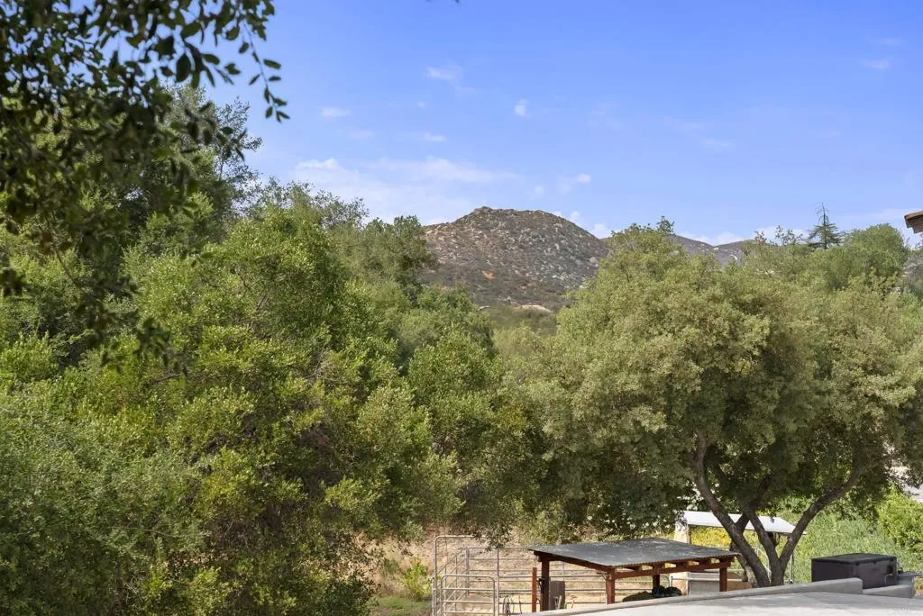 https://cdn.realtyfeed.com/cdn/127/306747068/0567698ca2c71745eb5fb62ecfa782e9.webp