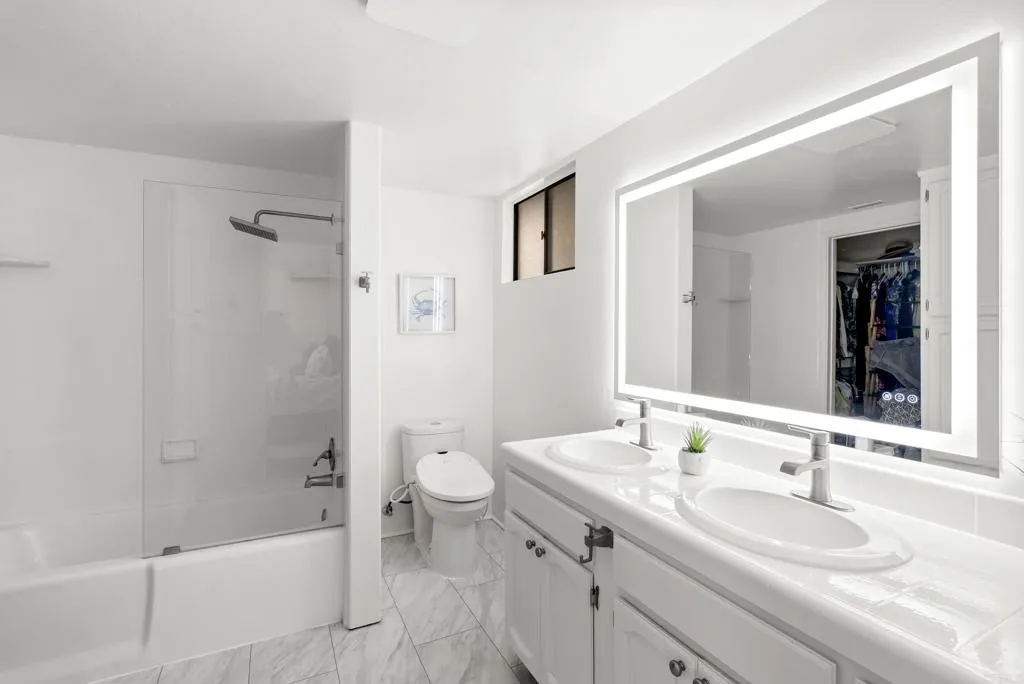 https://cdn.realtyfeed.com/cdn/127/306747068/36da19a917438fe7f5cc0ee762f000d8.webp