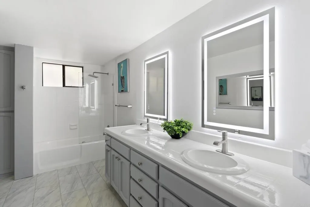 https://cdn.realtyfeed.com/cdn/127/306747068/aef43a61bac3561674116c3e6d749e5b.webp