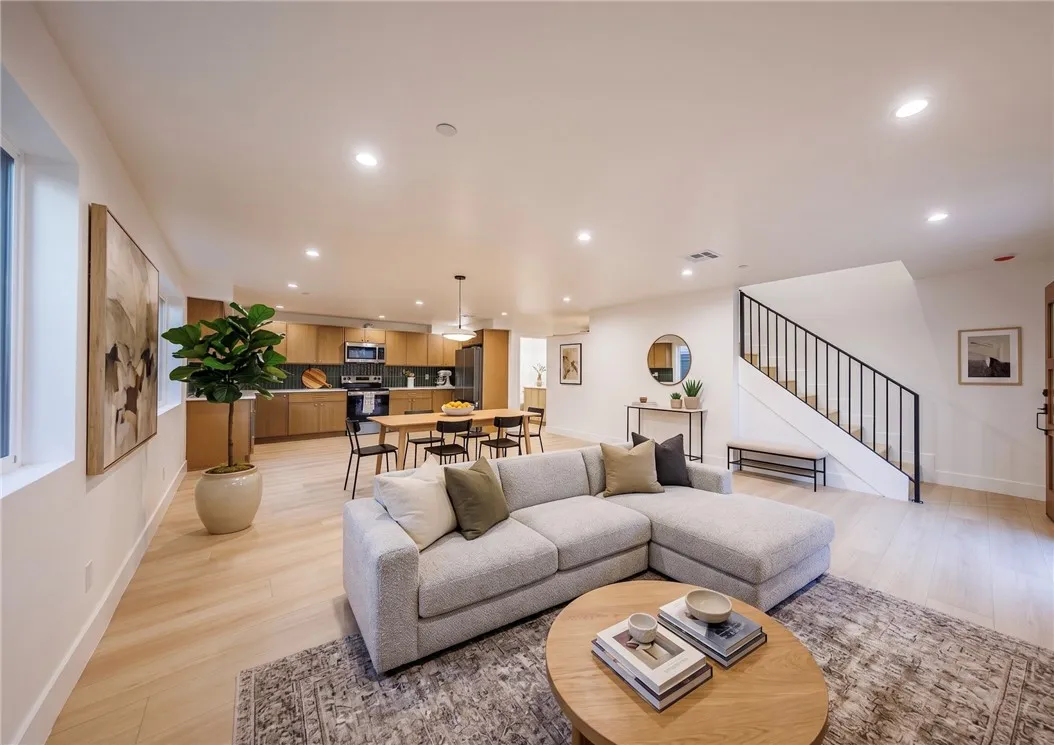 2938 Sycamore Avenue Unit 3, Los Angeles, CA 90016 - Photo 3 of 23, Los Angeles, CA