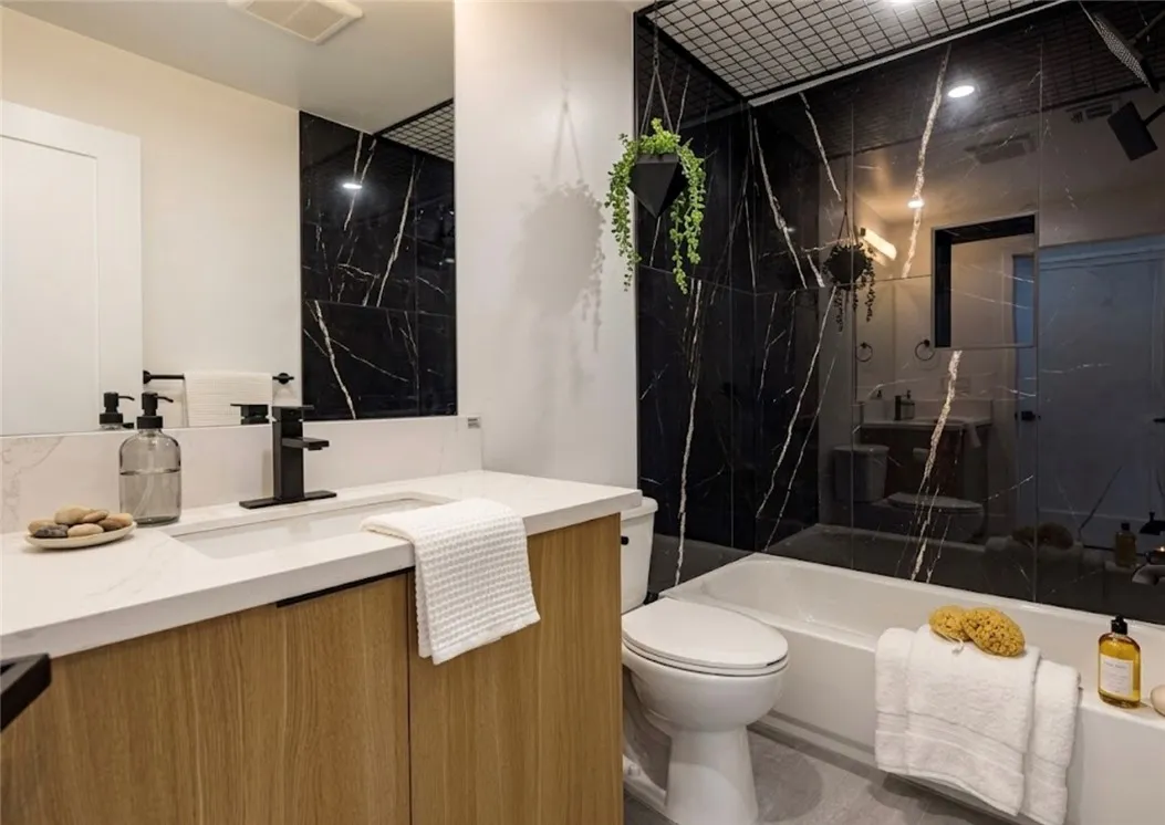 2938 Sycamore Avenue Unit 3, Los Angeles, CA 90016 - Photo 5 of 23, Los Angeles, CA