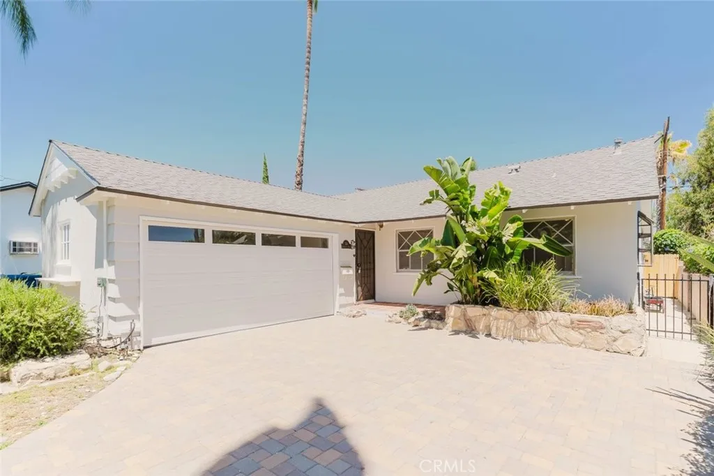 Van Nuys, CA 91405