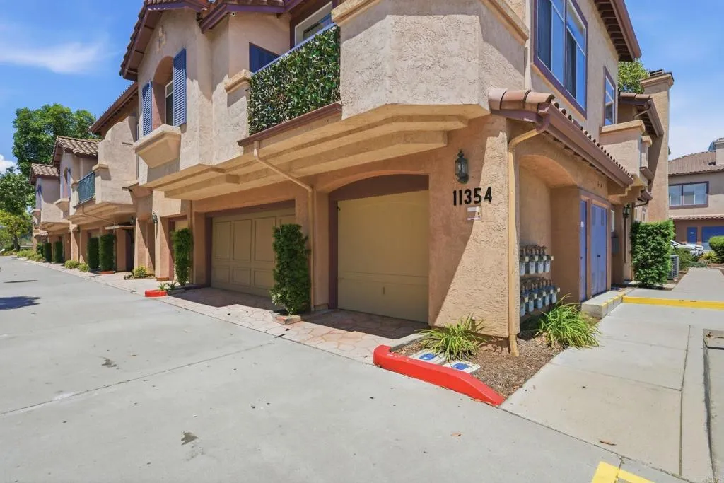 https://cdn.realtyfeed.com/cdn/127/306747099/cb6e7249637dbf855b336f9dbfefe470.webp