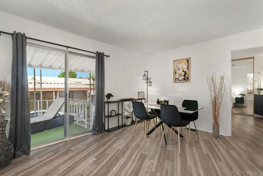 https://cdn.realtyfeed.com/cdn/127/306747158/0d91236ff03f8cd6c9dc2a7cb5cf289a.webp