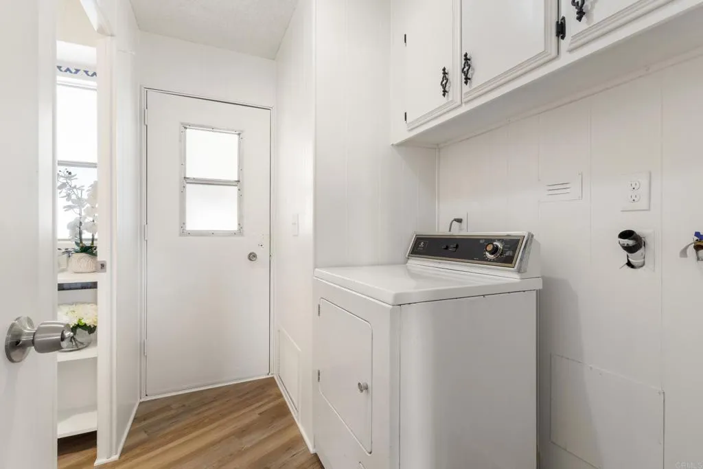https://cdn.realtyfeed.com/cdn/127/306747158/7ee0ed83c2ac1aa402a3bce376c07f34.webp