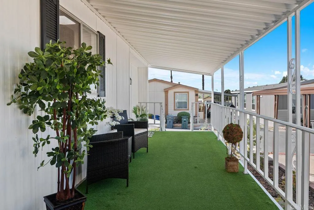 https://cdn.realtyfeed.com/cdn/127/306747158/d895ee56f907f374eda11af3fdeabeb0.webp