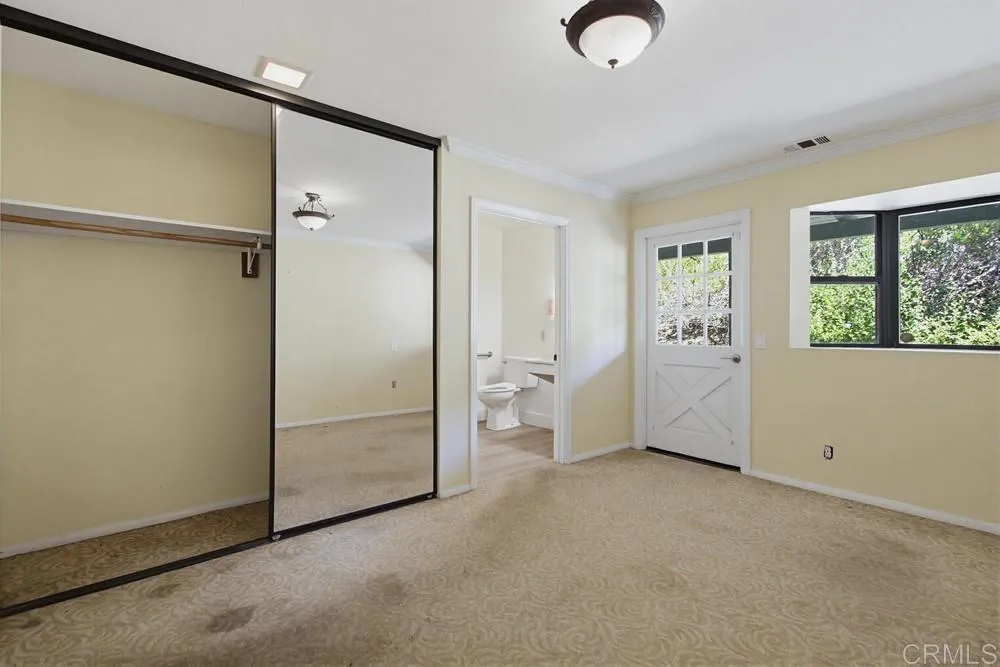 https://cdn.realtyfeed.com/cdn/127/306747167/2f827f0a70b26530c2fd5efc7ff59323.webp