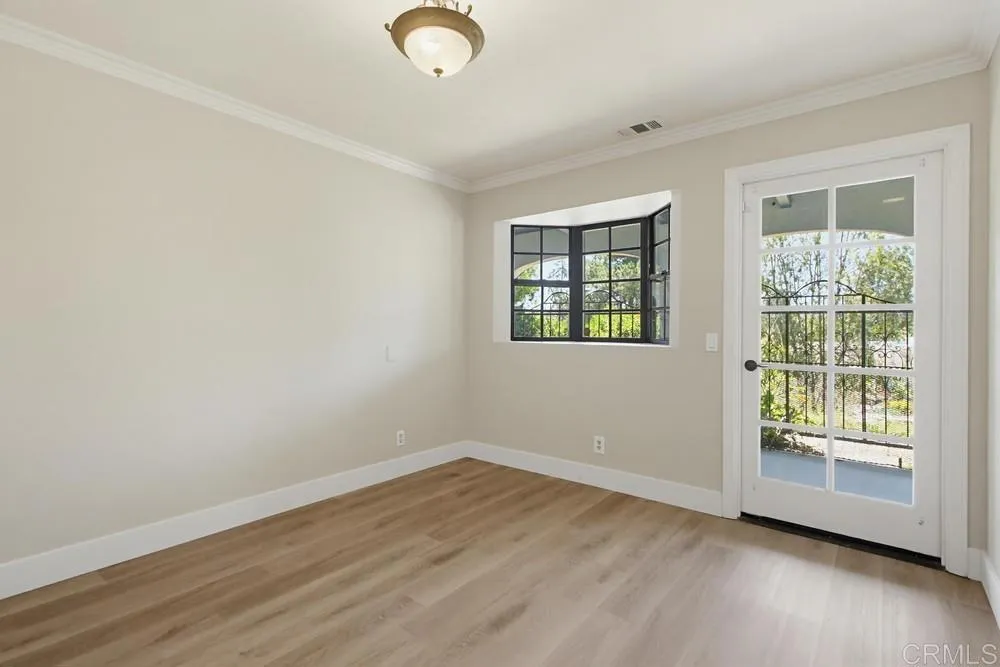 https://cdn.realtyfeed.com/cdn/127/306747167/909babda2839905dfd898981c24f0f63.webp