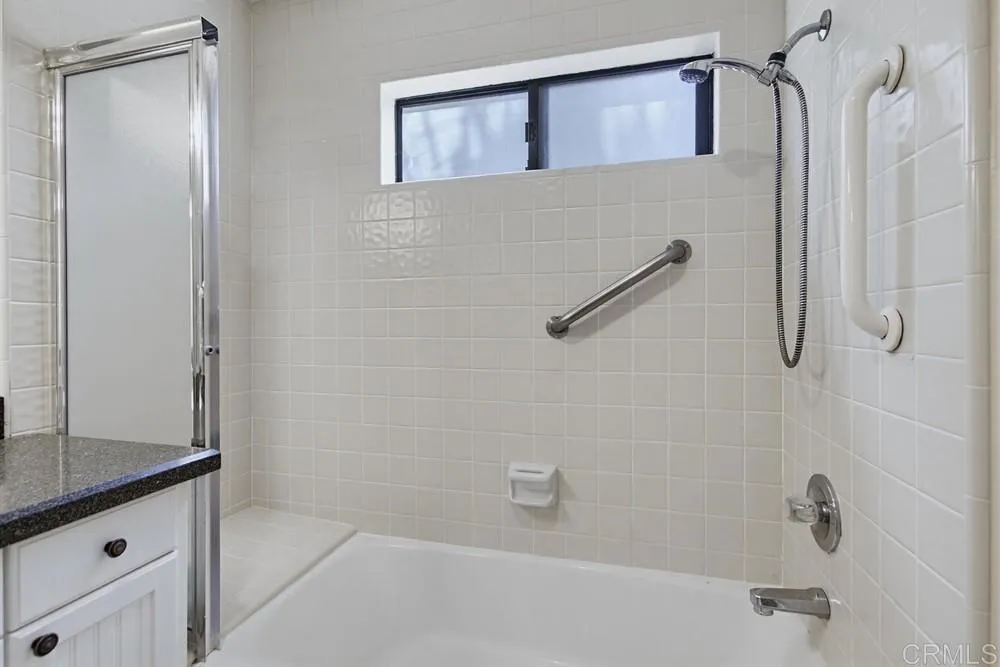 https://cdn.realtyfeed.com/cdn/127/306747167/a9713e99675da99d05d9ccab9872166c.webp