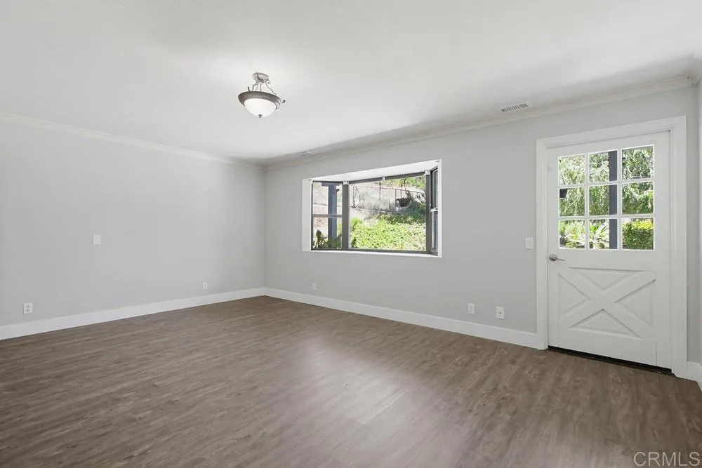https://cdn.realtyfeed.com/cdn/127/306747167/ef043a15b545294dc7761cfd2c416887.webp