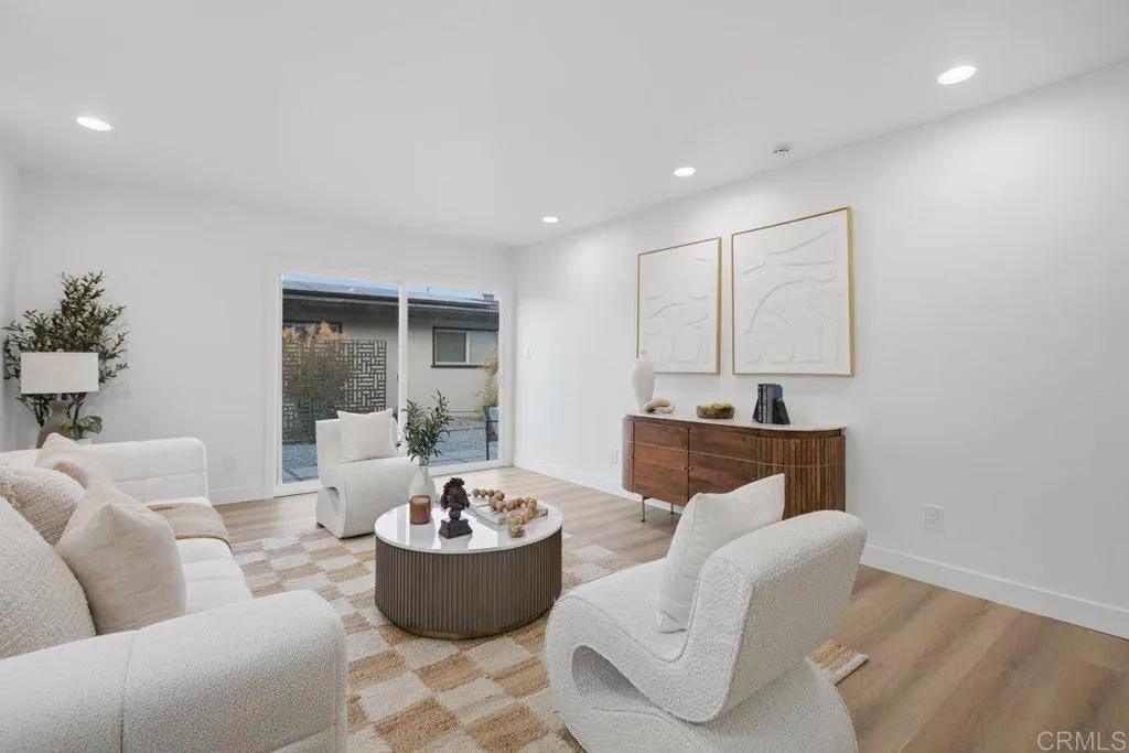 https://cdn.realtyfeed.com/cdn/127/306747173/1ee8edaeaaa2c8bedd4b3edf99dd5387.webp