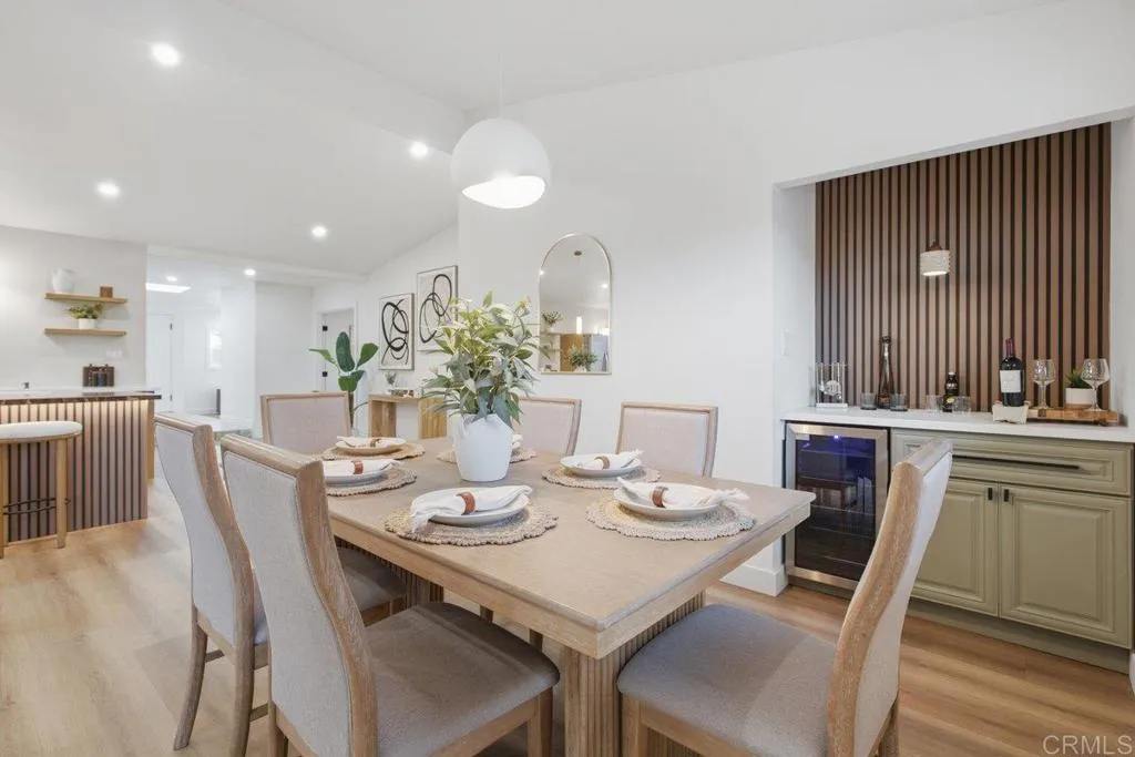https://cdn.realtyfeed.com/cdn/127/306747173/40868d261db8e2375073dc610b1cc048.webp