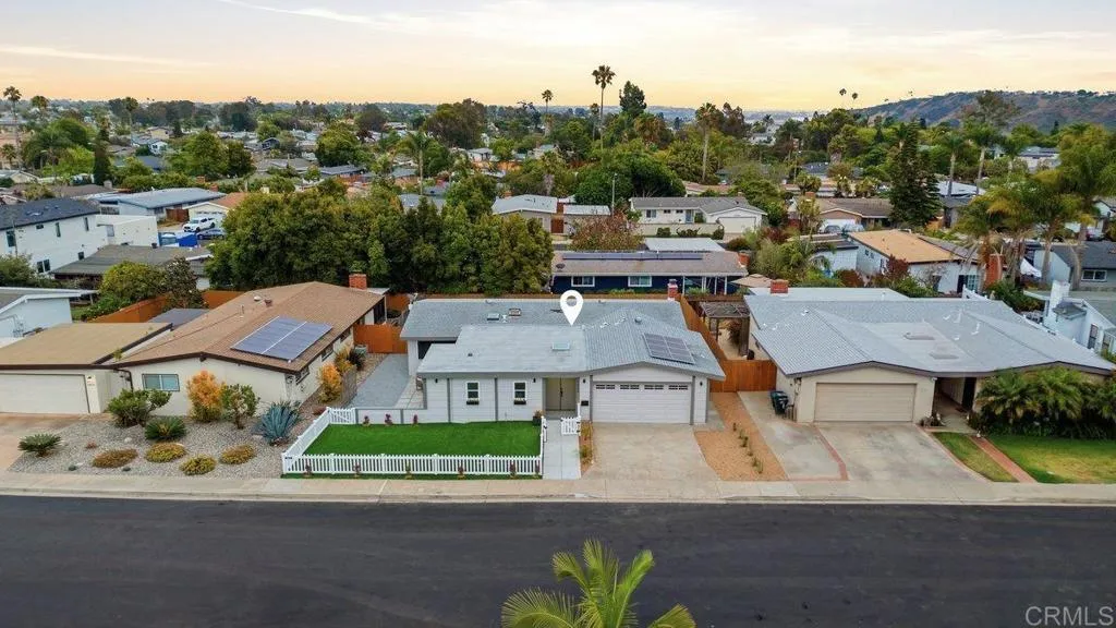https://cdn.realtyfeed.com/cdn/127/306747173/ca2ce255581c1f0394d5ec16d138fba4.webp
