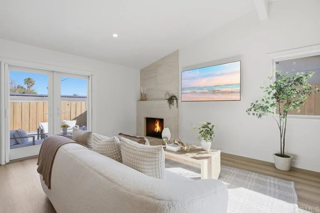 https://cdn.realtyfeed.com/cdn/127/306747173/dd4543e425366a3d9158c92a1f752755.webp