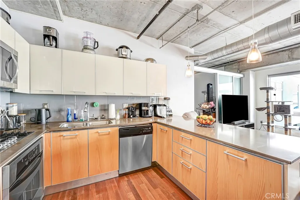 645 W 9th Street Unit 314, Los Angeles, CA 90015 - Photo 4 of 20, Los Angeles, CA