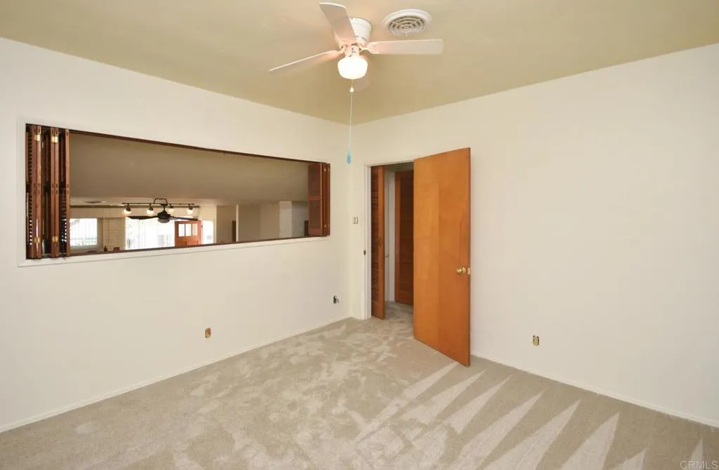 https://cdn.realtyfeed.com/cdn/127/306747218/1e0380f0c3cd67bbb03c65f420e2f29c.webp